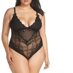 Oh La La Cheri Valentine Lace Teddy Bodysuit